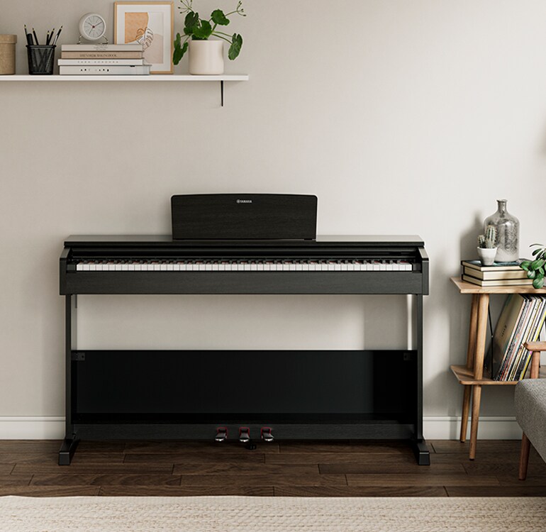 YDP-105 الصورة الرئيسية (أسود)